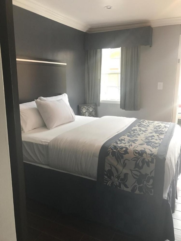 La Bonita Inn Motel image 23