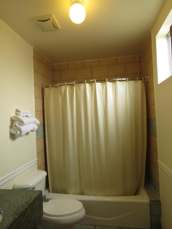 La Bonita Inn Motel image 9