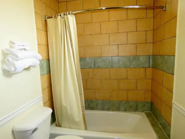La Bonita Inn Motel 6